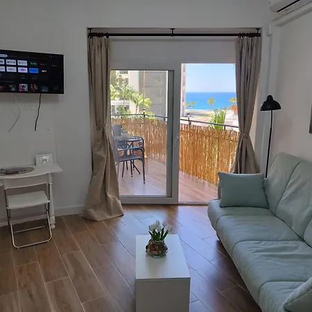 Amazing Front Sea View Studio. Centre * Марбелья