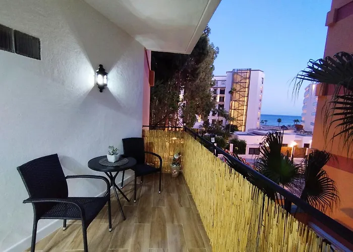 Amazing Front Sea View Studio. Centre Apartment